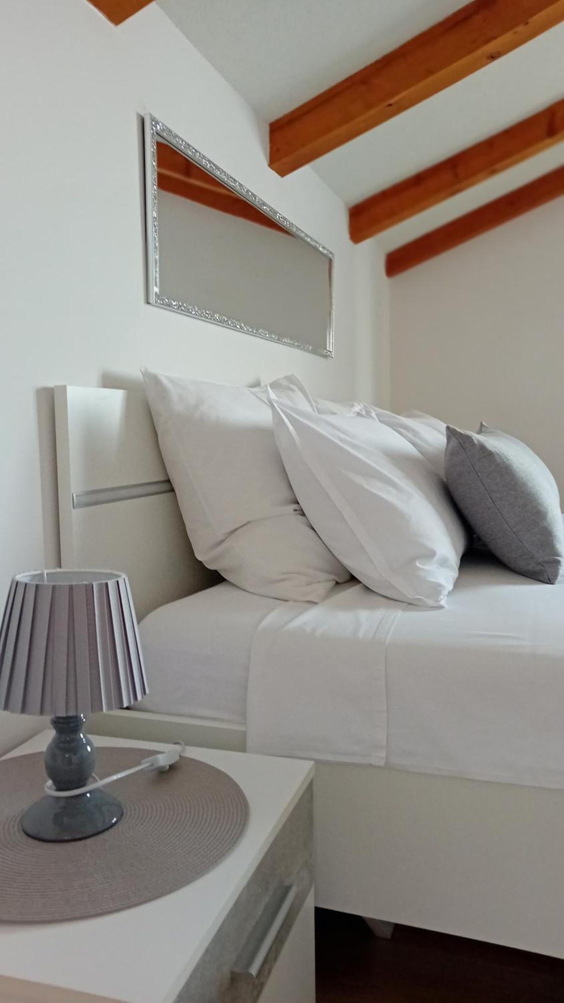 Apartman Diana,Free Parking 普拉 外观 照片